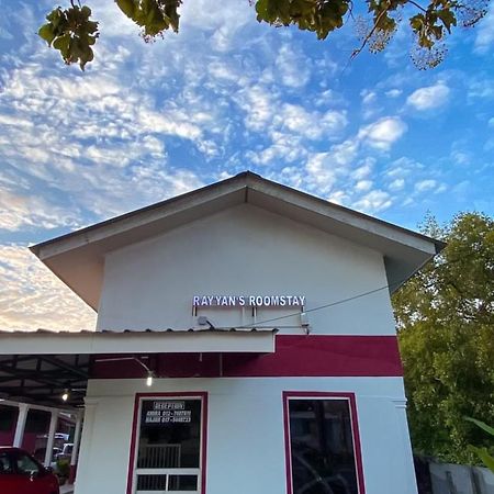 Rayyan'S Roomstay Pantai Kok Zewnętrze zdjęcie