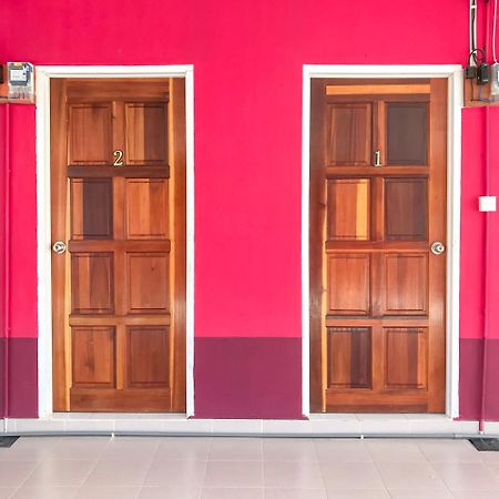 Rayyan'S Roomstay Pantai Kok Zewnętrze zdjęcie