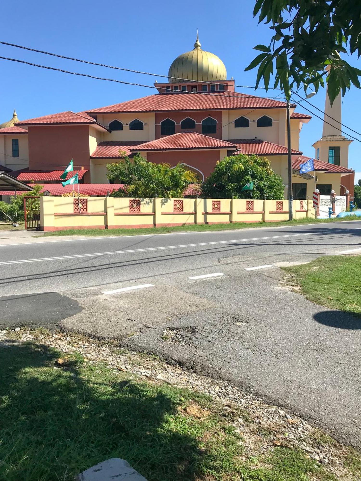 Rayyan'S Roomstay Pantai Kok Zewnętrze zdjęcie